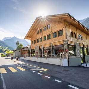 Gadmer Lodge - Dein Zuhause In Den Bergen Gadmen Exterior photo