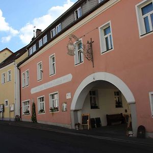 Hotel Gasthof Zum Weissen Lamm Hohenberg an der Eger Exterior photo