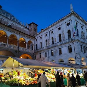 Officine Cavour Piazza Cavour Apartman Padova Exterior photo