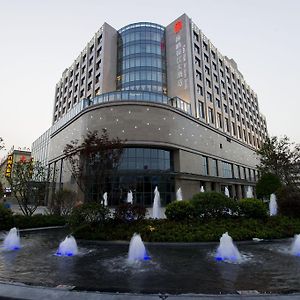 Yang Peng Jin Jiang Hotel Jangcsou Exterior photo