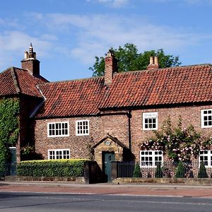 Porch House Panzió Northallerton Exterior photo