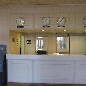 Carol Hotel Omaha Interior photo