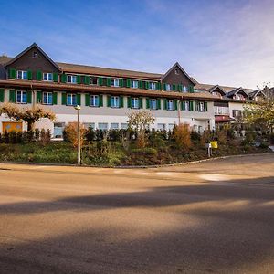 Hotel & Restaurant Hasenstrick Dürnten Exterior photo