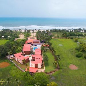 Sea Queen Beach Resort & Spa Kolva Exterior photo