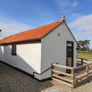 Cowshed Cottage Malton Exterior photo