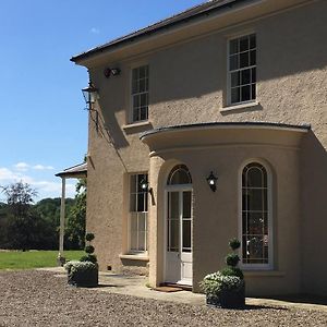 Gardener'S Cwtch, Llwynhelig Manor Apartman Llandeilo Exterior photo