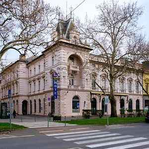 Tisza Hotel Szeged Exterior photo