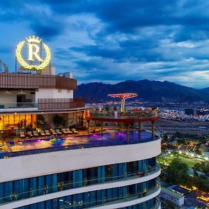 Regalia Gold Hotel Nha Trang Exterior photo