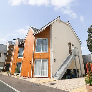 9 Mitchell Gardens Apartman Axminster Exterior photo