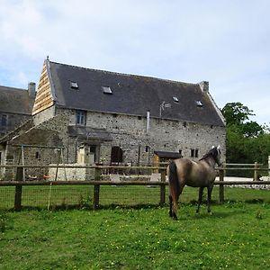 Country House On A Beautiful Medieval Estate Villa Saint-Lô-d’Ourville Exterior photo