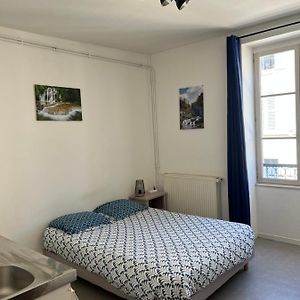 Logement Lecourbe Apartman Lons-le-Saunier Exterior photo