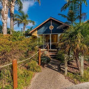 Beachy Haven At Sails Close To The Beach Apartman Inverloch Exterior photo