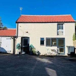 Light Airy Detached Annex 2 Min Walk Train Station Villa Stowmarket Exterior photo