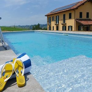 Al Tirabuson Country House Hotel Nizza Monferrato Exterior photo