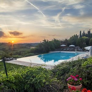 Borgo Laticastelli Hotel Rapolano Terme Exterior photo