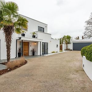 The Crewhouse Villa Hamble-le-Rice Exterior photo