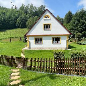 Chalupa Amálka Villa Marsov nad Metuji Exterior photo