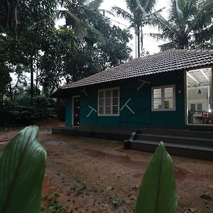 Babu'S Homestay By Lexstays Mananthavadi Exterior photo