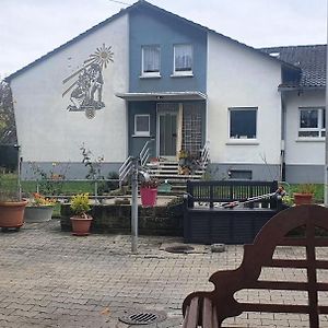 Gastehaus Maurer Apartman Gau-Weinheim Exterior photo