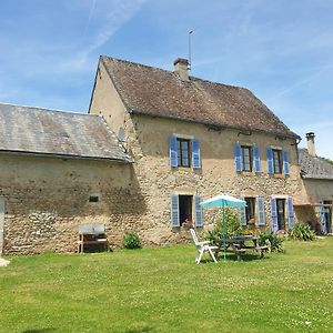 De Oude Pastorie Panzió La Celle-En-Morvan Exterior photo