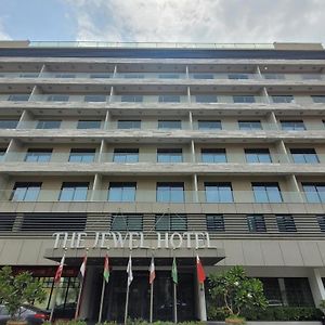 The Jewel Hotel Manáma Exterior photo