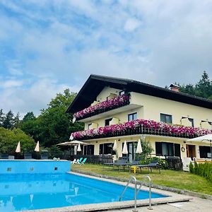 Pension Waldschenke Am Woerthersee Hotel Velden am Wörthersee Exterior photo