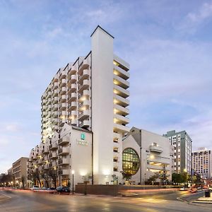 Embassy Suites By Hilton New Orleans Convention Center Exterior photo