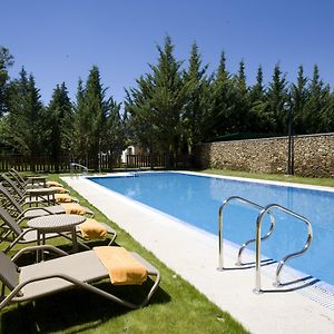 Parador De Puebla De Sanabria Hotel Exterior photo