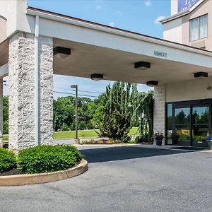 Sleep Inn & Suites Of Lancaster County Mountville Exterior photo