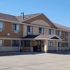 Travelodge By Wyndham FargoFargo  Exterior photo