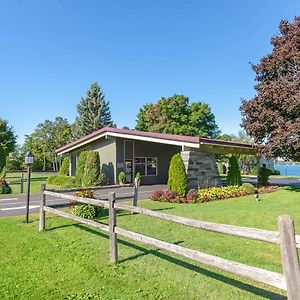 The Inn At Gran View Ogdensburg, Ascend Hotel Collection Exterior photo