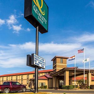 Quality Inn West Plains Exterior photo