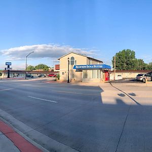 Rodeway Inn & Suites Sheridan Exterior photo