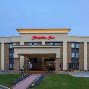 Hampton Inn Dayton Fairborn Wright Patterson Afb Exterior photo