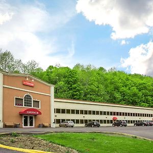 Econo Lodge Montpelier I-89 Exterior photo