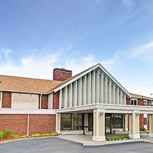 Ramada By Wyndham Seekonk Providence Area Exterior photo