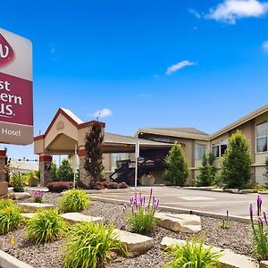 Best Western Plus Durham Hotel & Conference Centre Oshawa Exterior photo