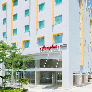 Hampton By Hilton Yopal Hotel Exterior photo