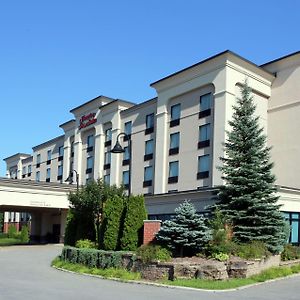 Hampton Inn & Suites Laval Exterior photo