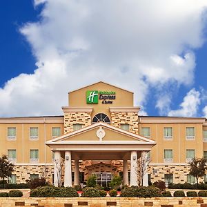 Holiday Inn Express & Suites Brady, An Ihg Hotel Exterior photo