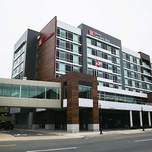 Hilton Garden Inn Fredericton Exterior photo