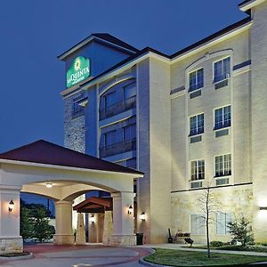 La Quinta By Wyndham Dfw Airport West - Euless Hotel Exterior photo