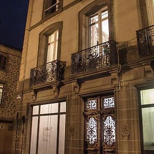 La Maison D'Adelaide Panzió Saint-Flour  Exterior photo