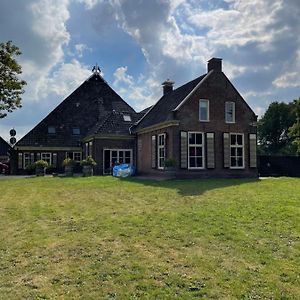 Prijs Gunstig Kamerverhuur, Op Karakteristieke Paarden Boerderij Aan De Rand Van Dokkum Apartman Exterior photo