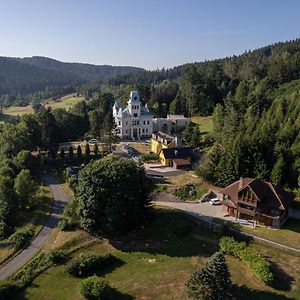 Hotel Villa Golf Cihelny Karlovy Vary Exterior photo