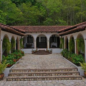 Hacienda La Esperanza Panzió Copán Exterior photo