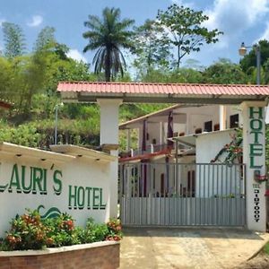 Lauris Hotel Lanquín Exterior photo