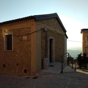 Palazzo Petrilli Panzió Trevico Exterior photo