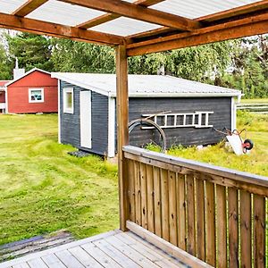 Cozy Home In Strmsund With Lake View Strömsund Exterior photo