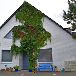 Ferienwohnung Am Pruesssee In Guester Guster Exterior photo